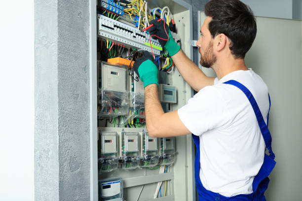 Best Licensed Electrician  in Brookville, OH